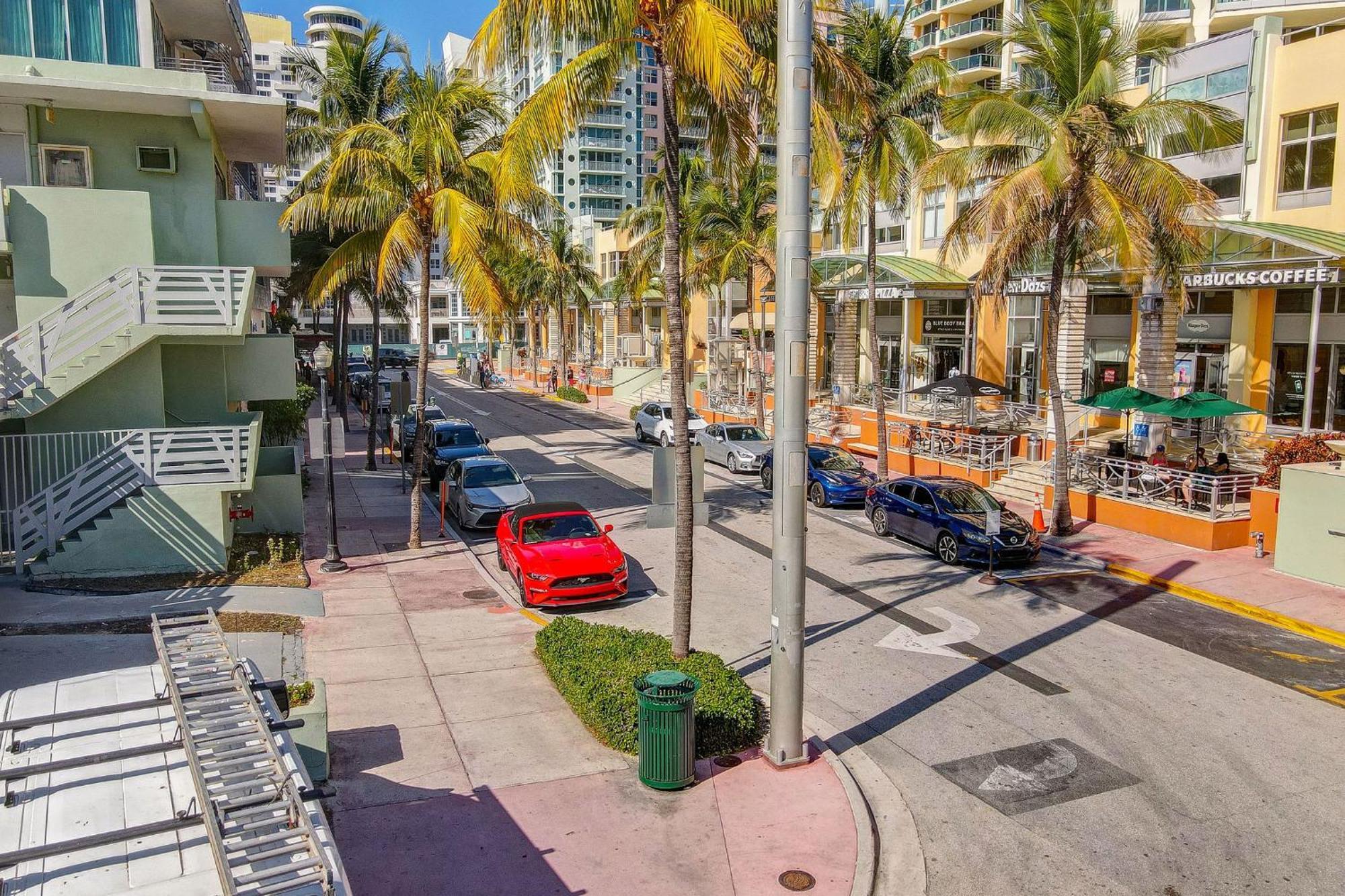 Beachy 1 B/R, W/2 Queen Beds, On Ocean Drive Beach Маями Бийч Екстериор снимка