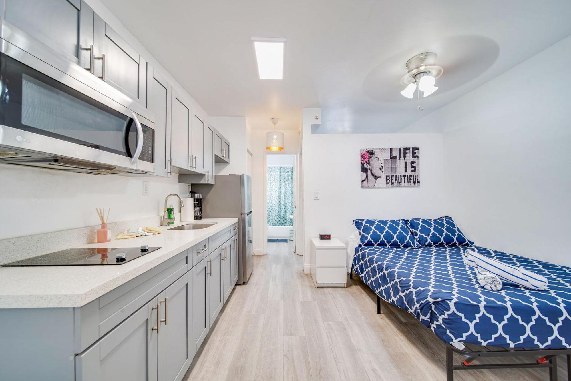 Beachy 1 B/R, W/2 Queen Beds, On Ocean Drive Beach Маями Бийч Екстериор снимка