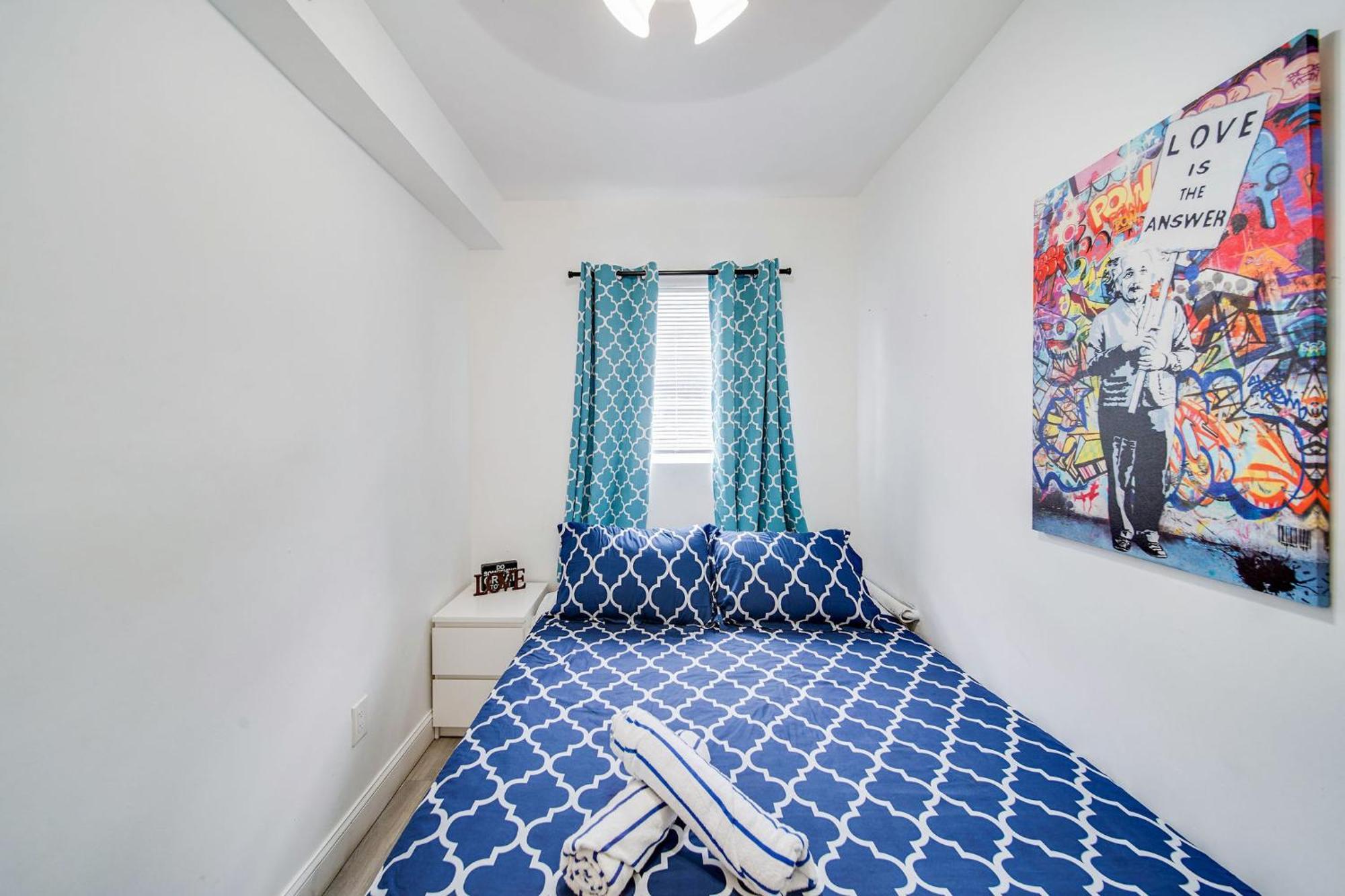 Beachy 1 B/R, W/2 Queen Beds, On Ocean Drive Beach Маями Бийч Екстериор снимка