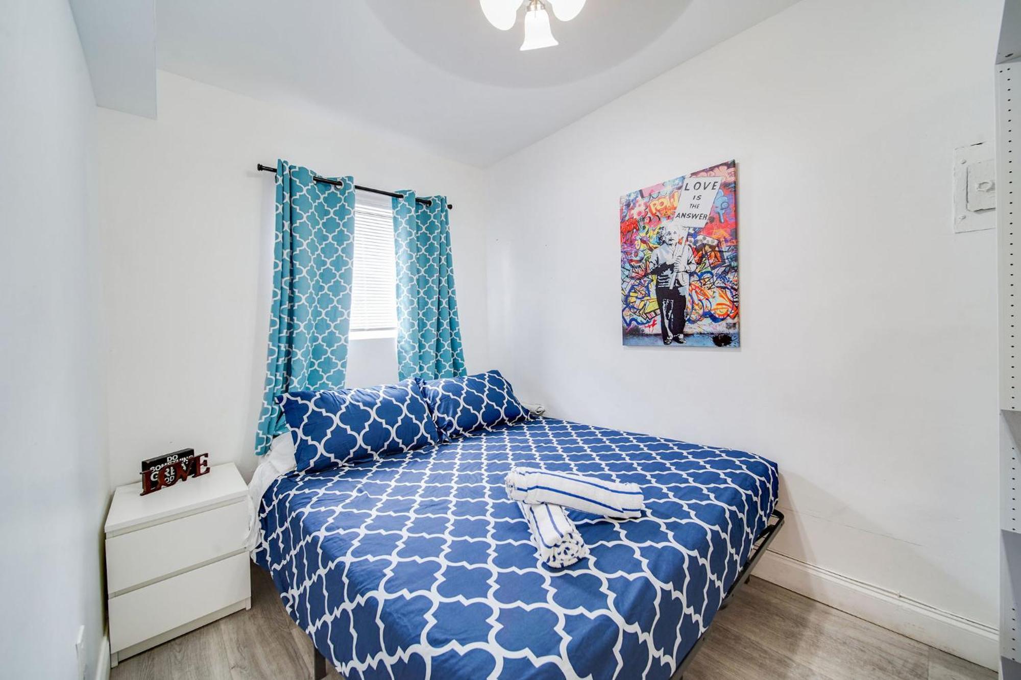 Beachy 1 B/R, W/2 Queen Beds, On Ocean Drive Beach Маями Бийч Екстериор снимка